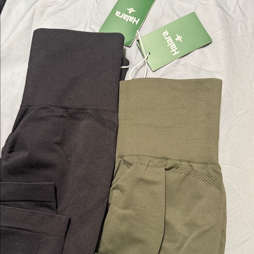 HALARA Black and Olive Leggings